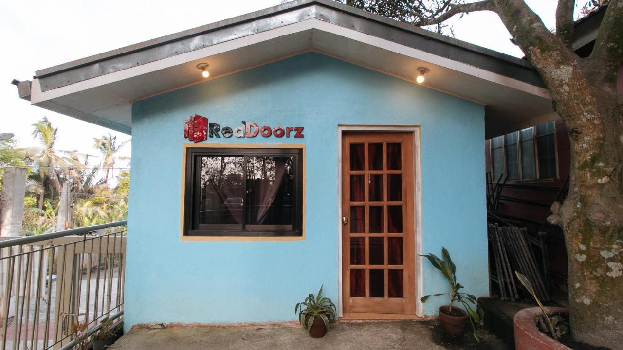 Reddoorz Plus At Malabag Silang - Vaccinated Staff Exteriér fotografie